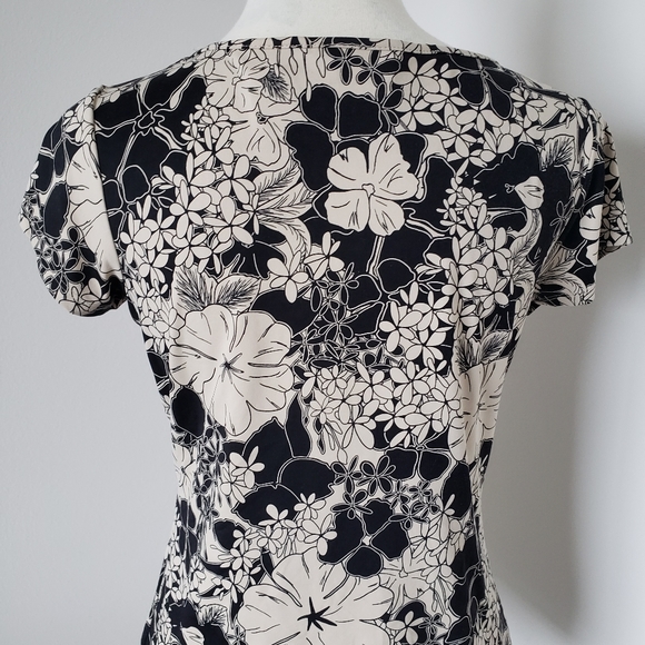 Apostrophe floral black/beige stretch top small - Picture 6 of 8